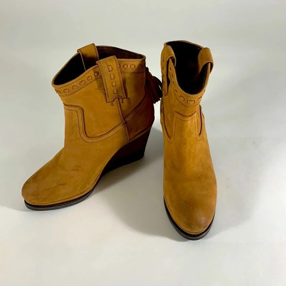 Ariat Broadway Tawney wedge leather brown camel booties 7.5 western cowgirl - Picture 1 of 11